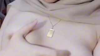 Top Indo Viral pertama kali hijab cantik berkacamata soleha wikwik New 2025 ABG Trending yandex terbaru